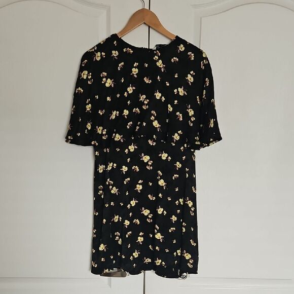 Zara Black and Yellow Flutter Sleeve Sundress - Picture 1 of 16
